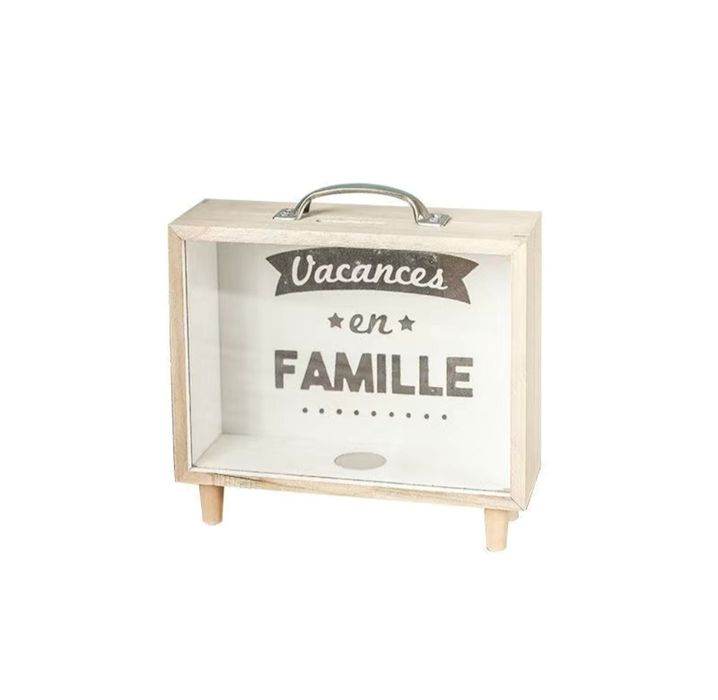 Копильник деревянный