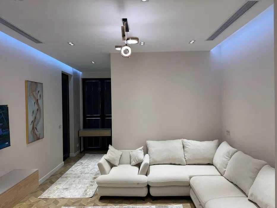 Modern 2-room Apartment for Rent in Mirabad District 308*