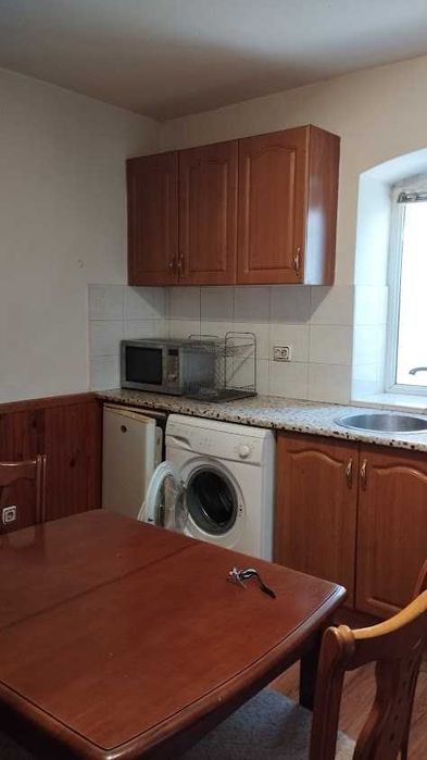 Дава се под наем Едностаен апартамент в Ямбол, Център - 45 кв.м за 183.6 € - Снимка #6