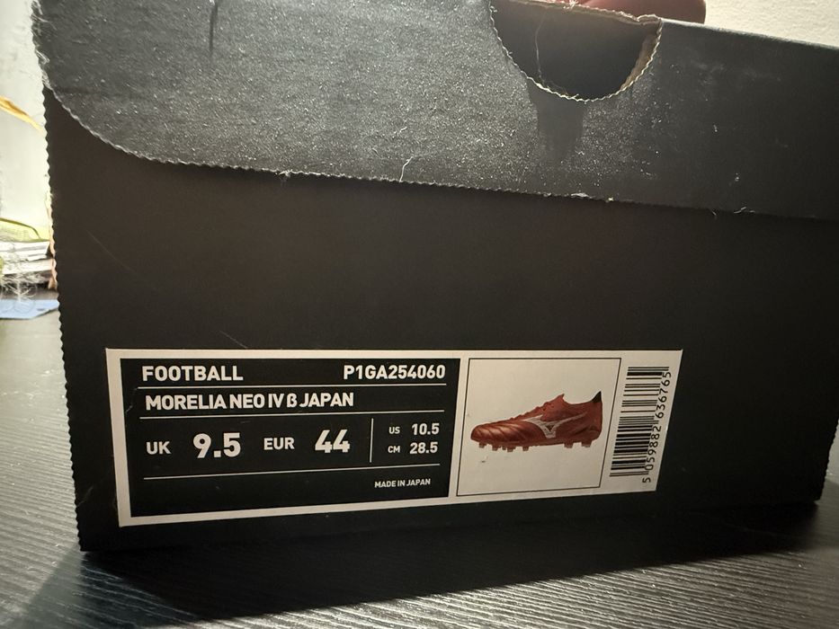 ghete profesioniste de fotbal mizuno , marimea 44