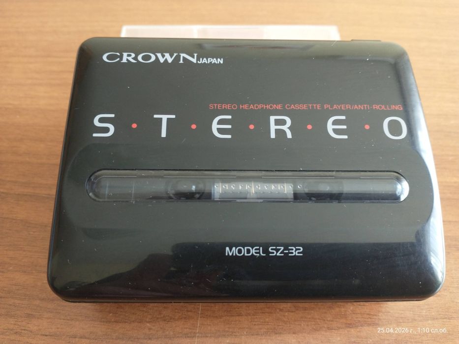 Стерео касетен плеър Crown