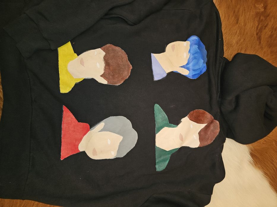 Vand hanorac nou bumbac pictat  fata spate Xl  BTS