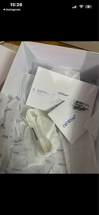 Adidasi off white