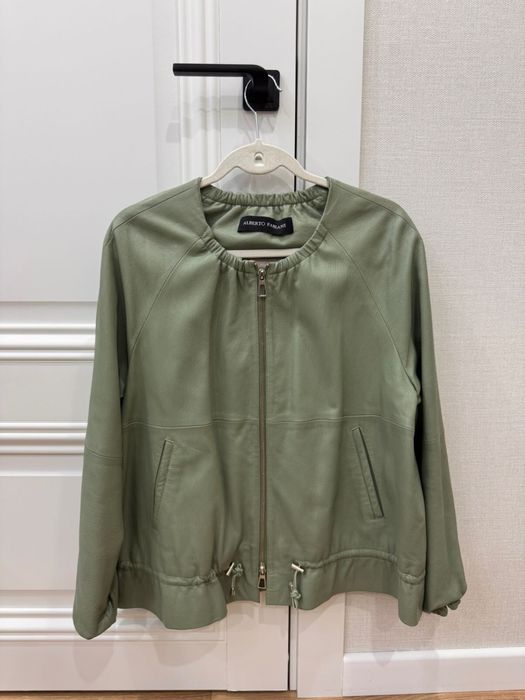 Куртка кожаная, зеленого цвета