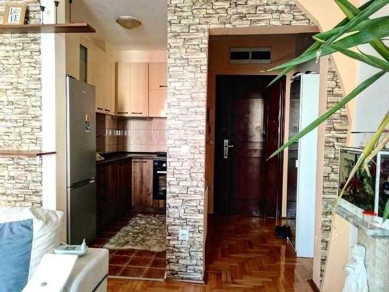 Дава се под наем Двустаен апартамент в Пловдив, Старият град - 68 кв.м за 341.7 € - Снимка #7