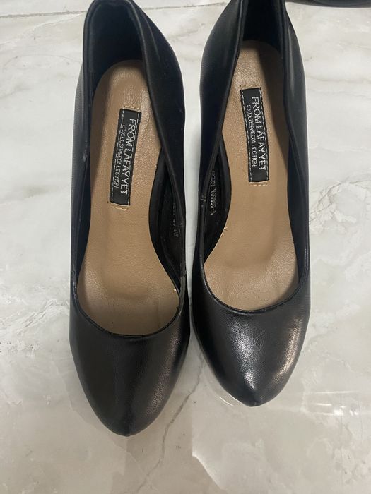 Продам туфли осенние