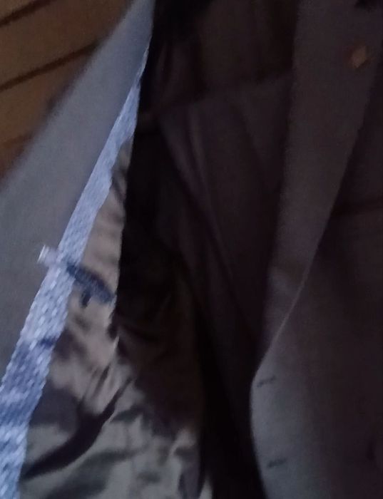 Продам модный костюм