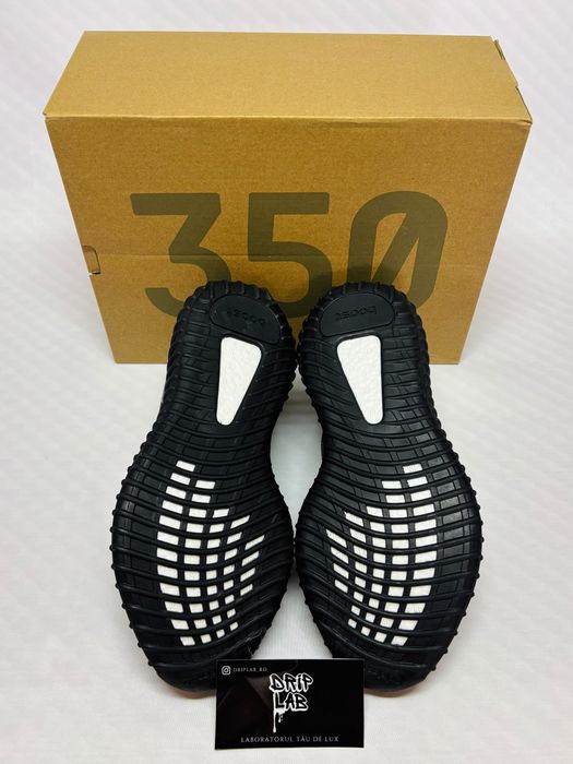 Yeezy 350 Static Black