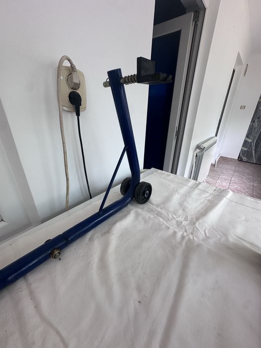 Stander moto spate motoprofesional padele in forma de L