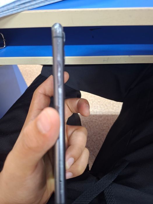 Iphone 11 с гаранти