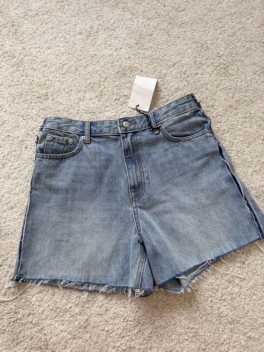 Blugi scurti Zara marimea s