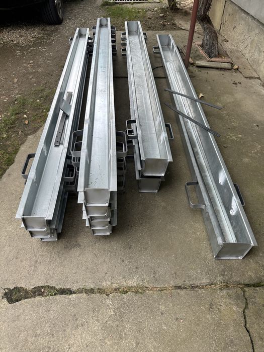 Matrite metalice/ forme metalice stâlpi de beton gard/ spalieri vie