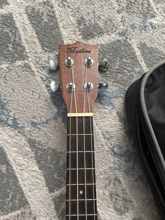 Укулкле Madina model  number m-266
