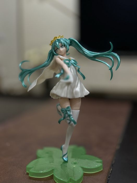 Фигурка Hatsune Miku