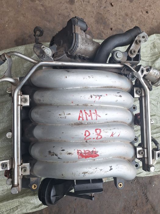 Коллектор впусной на Фольксваген, Ауди, Шкода.