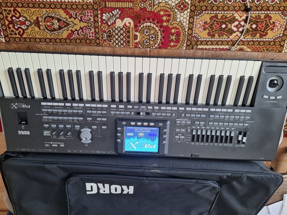 Синтезатор Korg pa X3