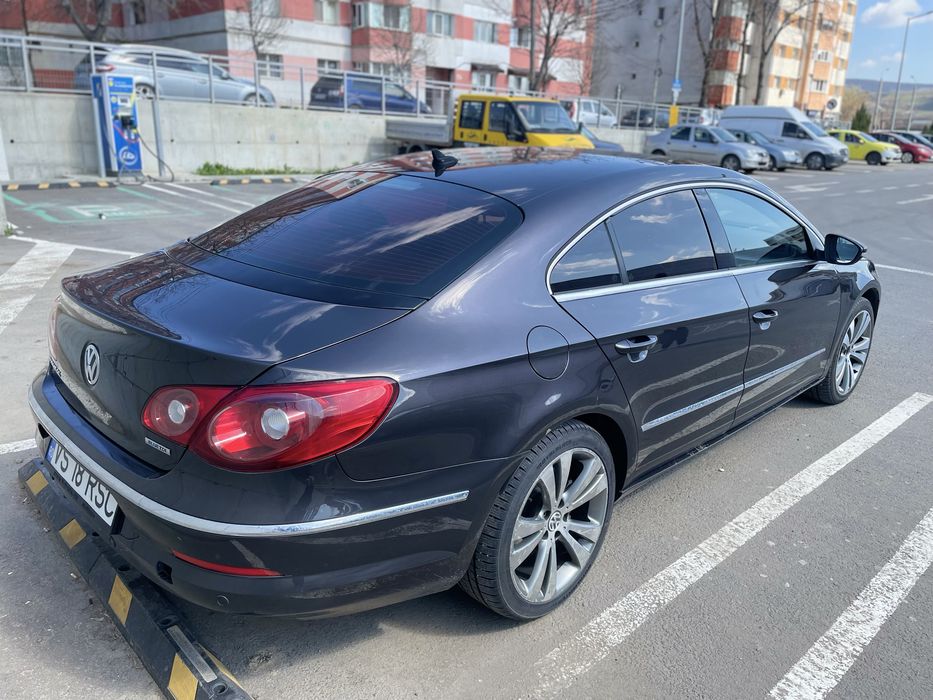 VW Passat CC 2011