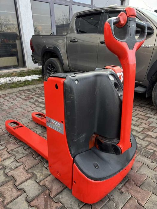 Transpaletă electrică Linde T16 An fabricație: 2017