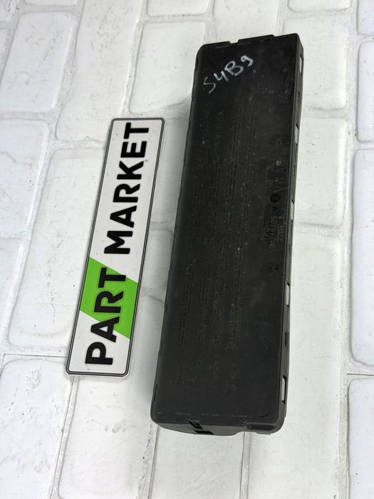 Airbag крака AUDI A4 B9 A5 F5 8W0880841D 8W1857246 8W1880918 8W0880841D