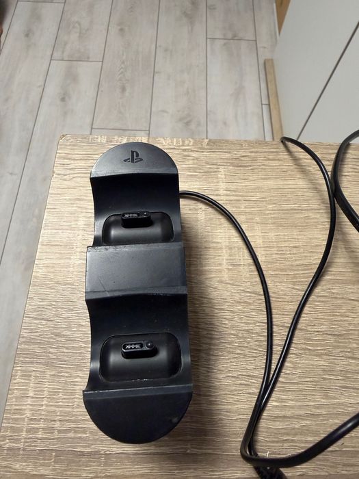 PS4 + Logitech g29 + Logitech shifter + 8 игри
