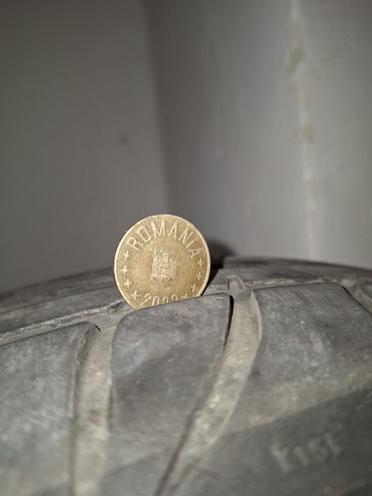 Anvelope vara 185 65 R15