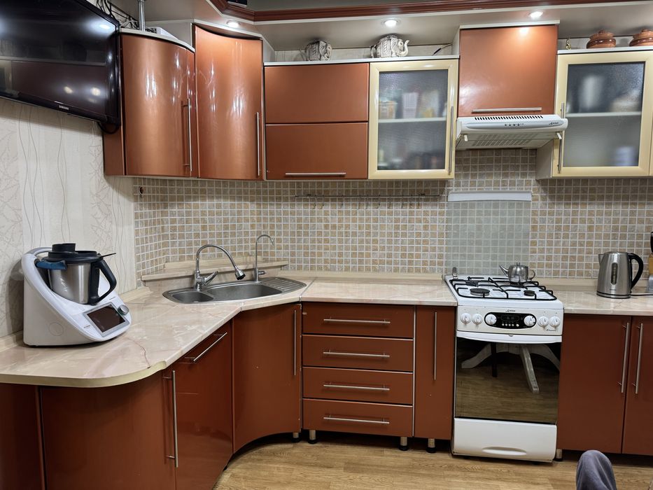 Кухонный гарнитур