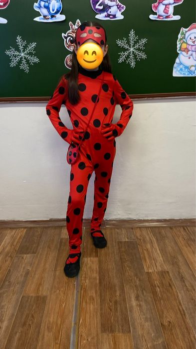 Продам костю леди Баг