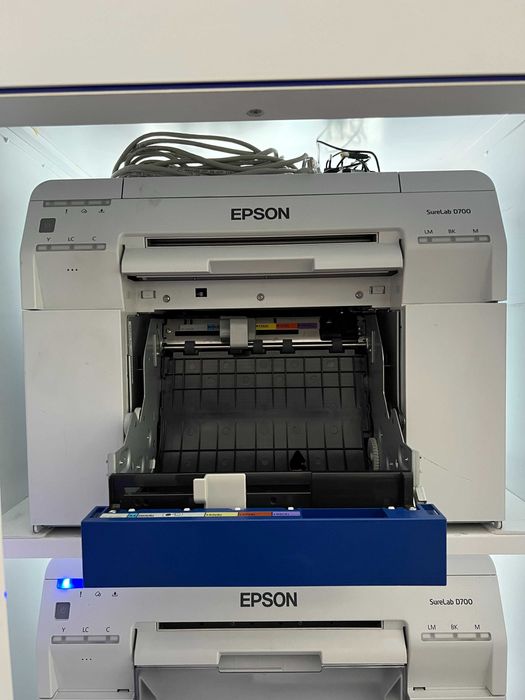 Станция за печат на снимки и други G6 Kiosk с принтер EPSON D700