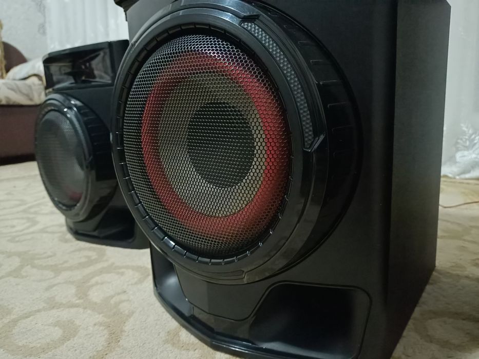 LG CJ 45 Музыкальный центр.