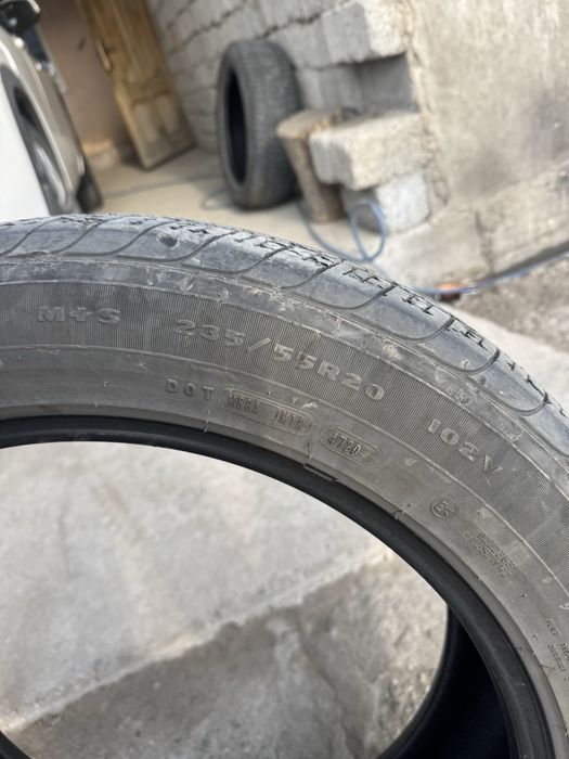 GOOD YEAR M+S 235/55/R20