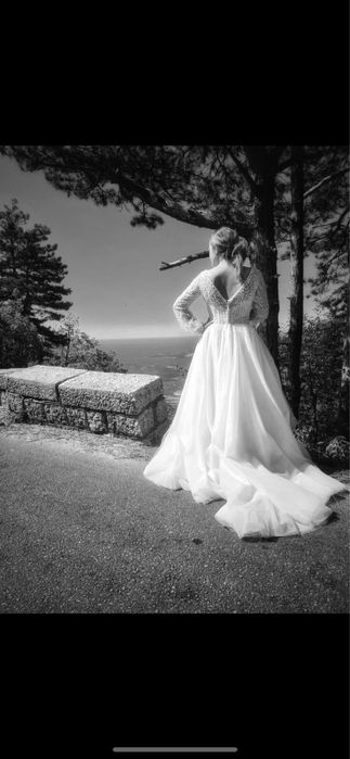 Vand rochie de mireasa, marimea M