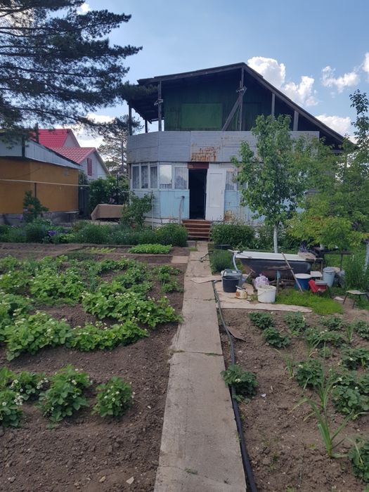 Продам дачный участок с домиком