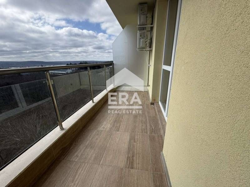 Продава се Двустаен апартамент в Варна, Младост 2 - 62 кв.м за 1543 €/кв.м - Снимка #4