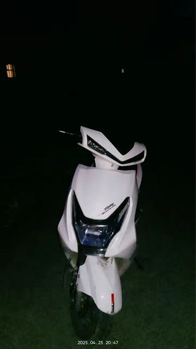 Продам скутер 14696