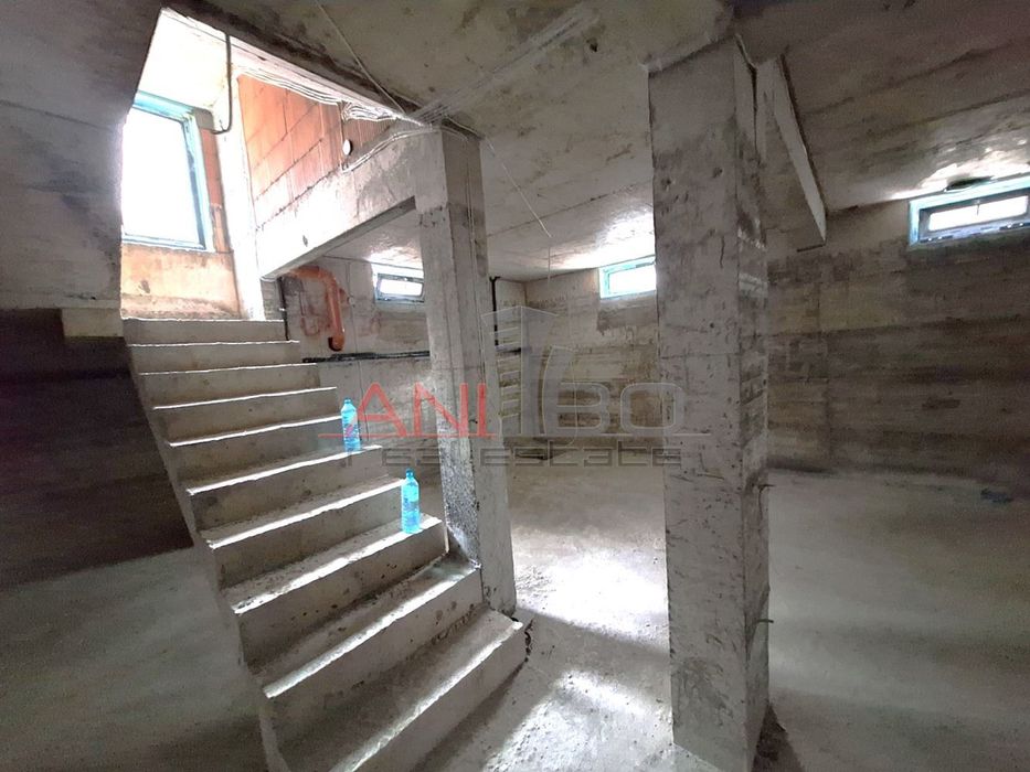 Къща в Варна-м-т Траката площ 360 цена 502499