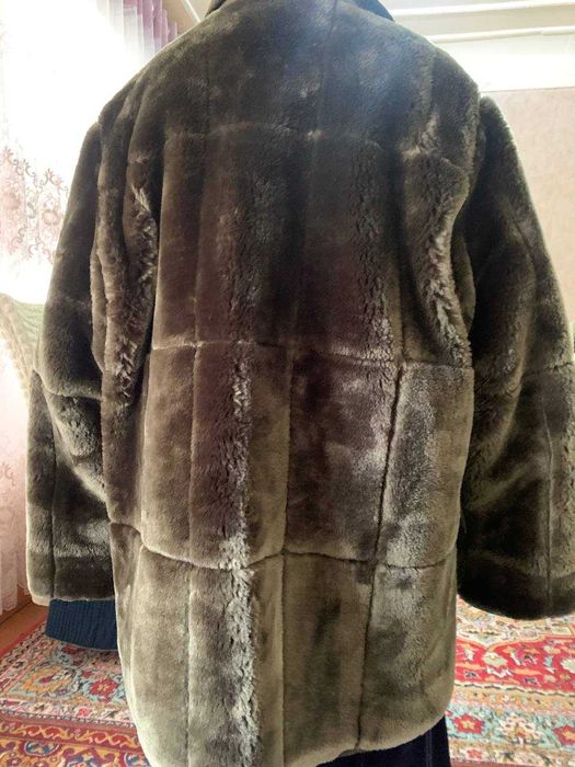 Новый красивый двухсторонний женский  Пальто