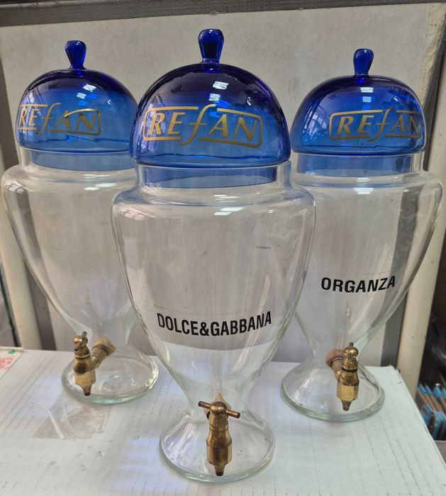 Стъкленици за  парфюми refan