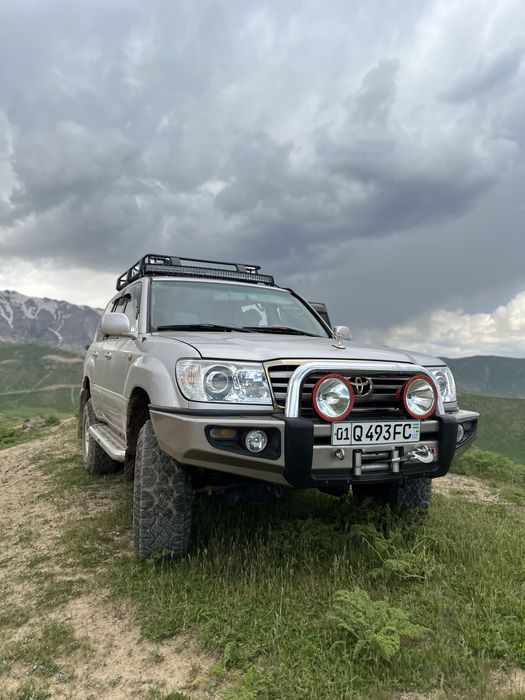 Продается Ланд крузер 105