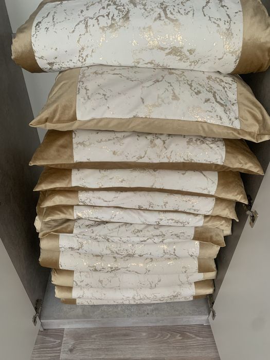 Қыз жасау құрақ көрпе, сандықтар