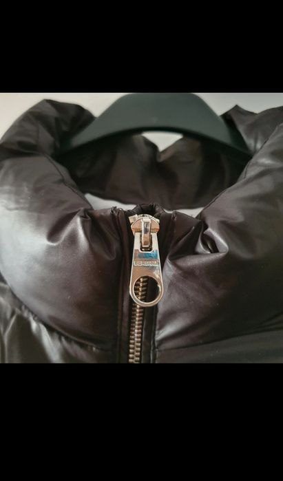 Geacă neagră , Bershka