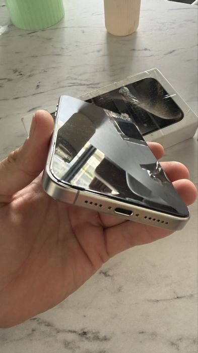 Iphone 16 pro max la schimb pe 17 pro max