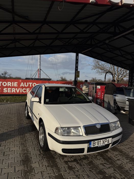 Vand Skoda Octavia 1