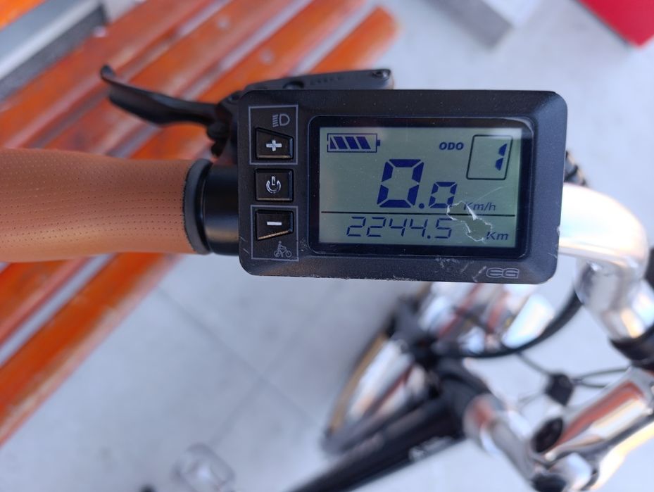 Електрически градски велосипед Peugeot eLC01 e-Legend 26 цола
Електри