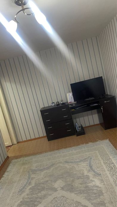 Сдается 2 комн квартира