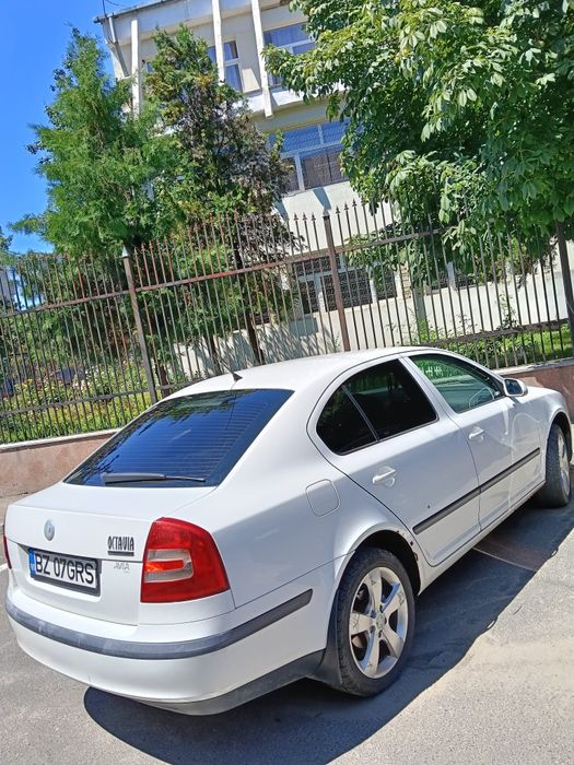 Vând Skoda Octavia 2 1.9 TDI an 2008