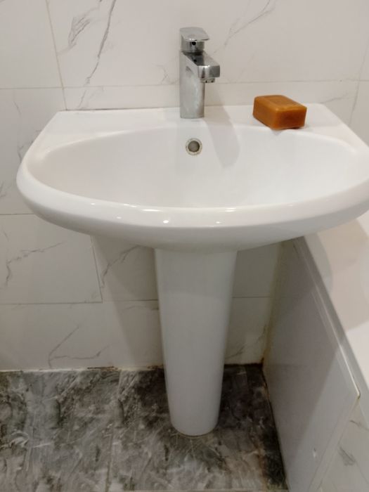 Продам Вану и Раковину