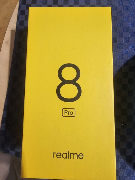 Телефон Realme 8 PRO 8/128 GB