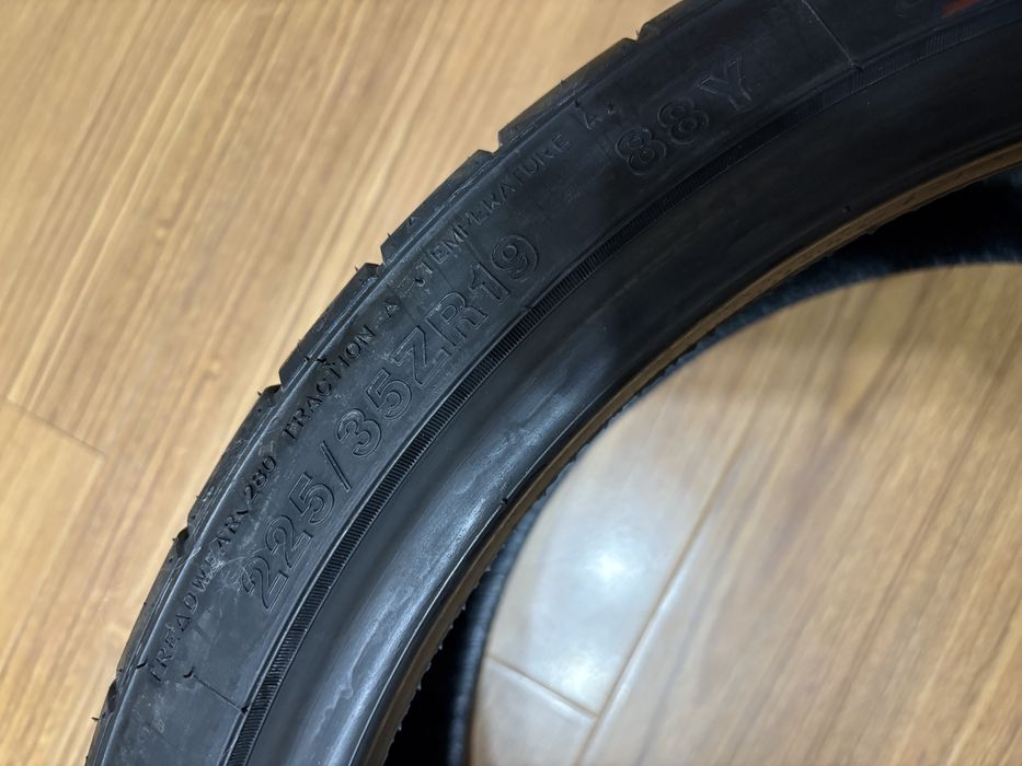 Cauciucuri vara 225 35 R19