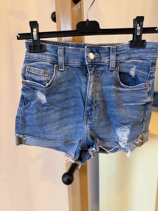 Дънки на ZARA и H&M