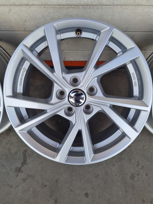 Джанти за ФОЛКСВАГЕН VW AUDI SEAT SKODA R16 5x100 ET40 6J